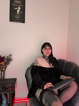 ravenna666_ (F young) - Anal plug mas ass show fingers