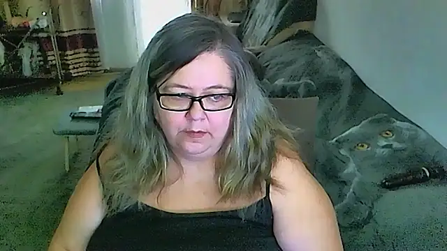 sex2 (F mature) - naked, squirt