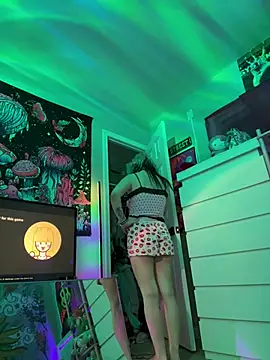 cutiepiespanks (F young) - 💦✨Pussy Play On Face POV✨💦