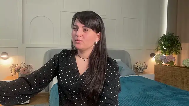 _silkyshadow_ - _SilkyShadow_'s free webcam - UK Sex Cams