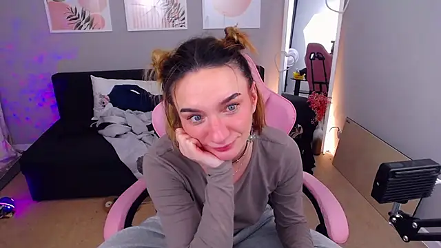 pollyrosex - PollyRoseX's free webcam - UK Sex Cams