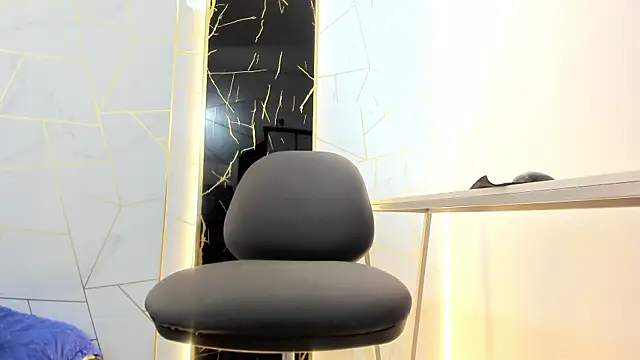 valentin_lux - Valentin_Lux's free webcam - UK Sex Cams