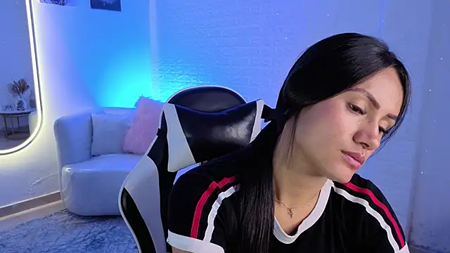 allison_a1 - Allison_a1's free webcam - UK Sex Cams