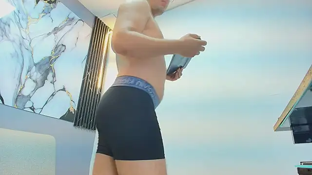 PAULO_PARKER2 live sex cam