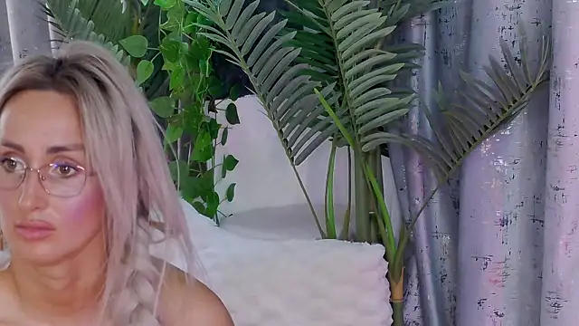 isabelleethan - IsabelleEthan's free webcam - UK Sex Cams