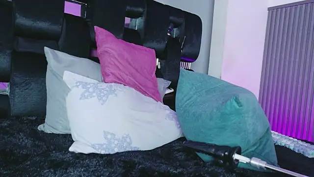 levana1 live sex cam