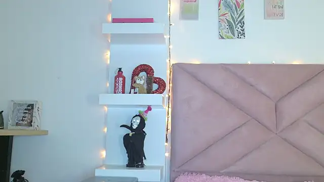 eva_sin18 live sex cam