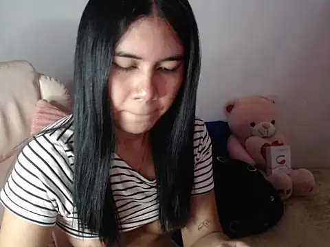 TransPetite1 live sex cam