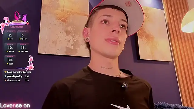 luca_prince_ (M twink) - Control toy lush x 3 minutes