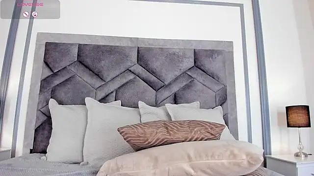 tahliamoreau - TahliaMoreau's free webcam - UK Sex Cams