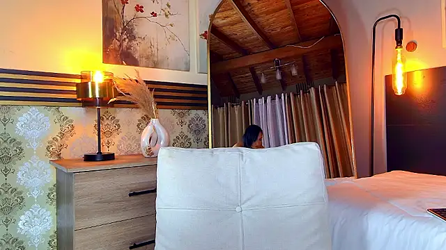 madissononee (F milf) - see asshoole