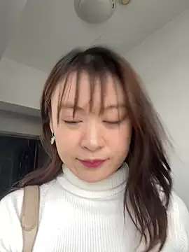 美女gffvvjjxz在线直播