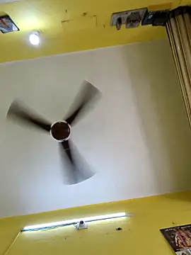 sonjack7991_sj (Ask my age) - Who need a good show