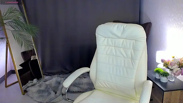 leticiaromano - LeticiaRomano's free webcam - UK Sex Cams