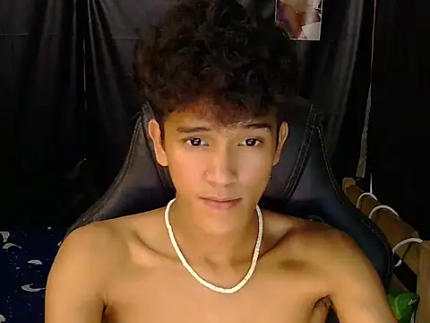 hugekenbigcock (M twink) - cum with me and vibrate me