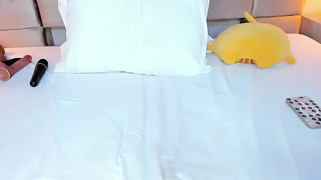 isabel_sofiaa (F young) - 💗🎀 Hey sexy Isa 💗🎀