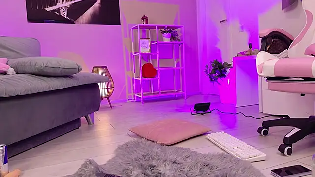 tsgisele (T young) - Lush control 5 min for last tipper🥵🕹️