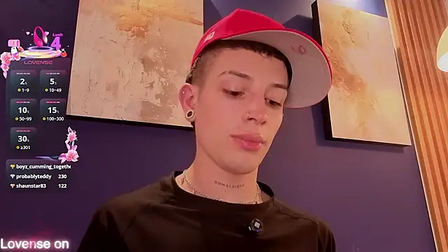 luca_prince_ (M twink) - Control toy lush x 3 minutes