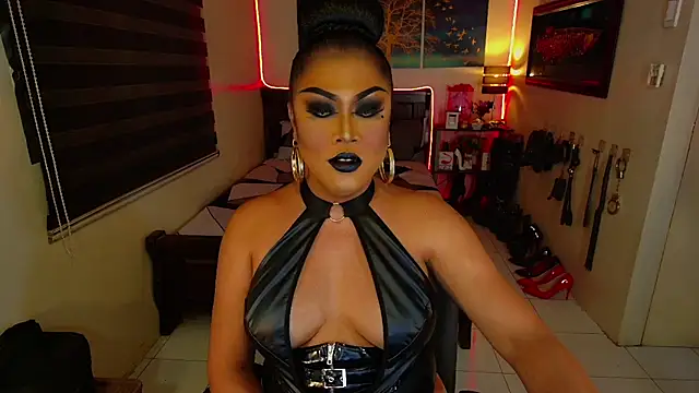 xCumOnOverMex live sex cam