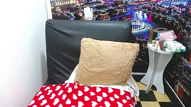 tila_nastyy - Tila_nastyy's free webcam - UK Sex Cams