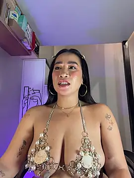 AsianMilfSheryl