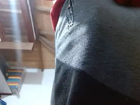 JohanyLatino live sex cam