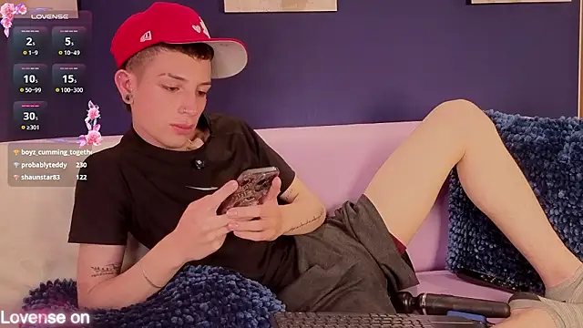 luca_prince_ (M twink) - Control toy lush x 3 minutes