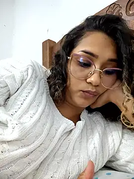 BrendaGirs live cam profile