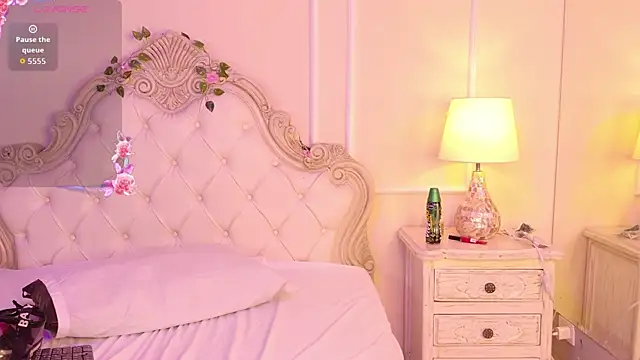 samanthapierce - SamanthaPierce's free webcam - UK Sex Cams