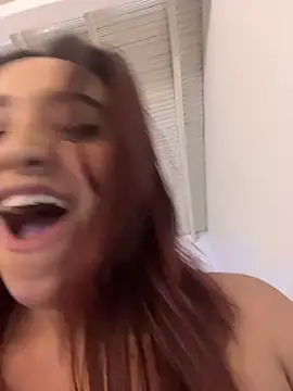 NaughtyNinnaXXX's Live Sex Cam Show