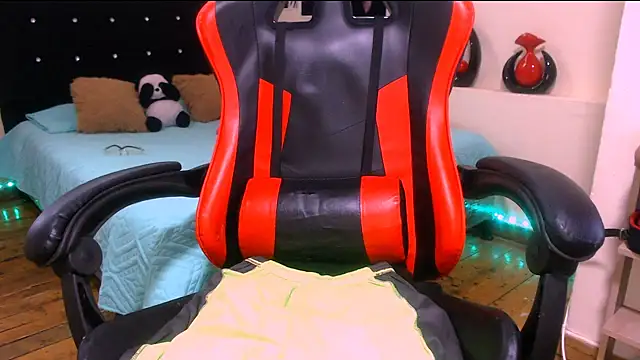 dilan_abraham12 - Dilan_abraham12's free webcam - UK Sex Cams