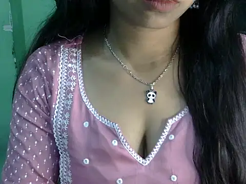 cute_love_1 - Cute_love_1's free webcam - UK Sex Cams