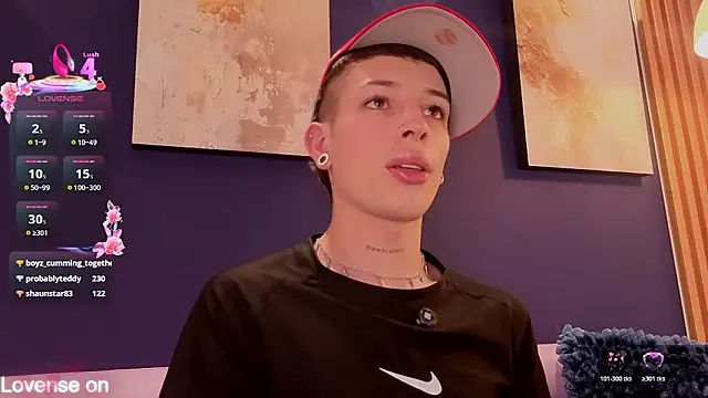 luca_prince_ (M twink) - Control toy lush x 3 minutes