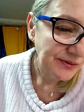 irinamaux live sex cam