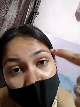 sanu_07 Live Webcam on Stripchat