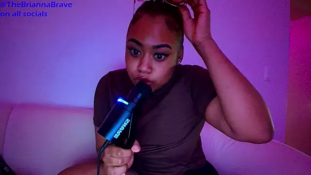 BriannaBrave webcam