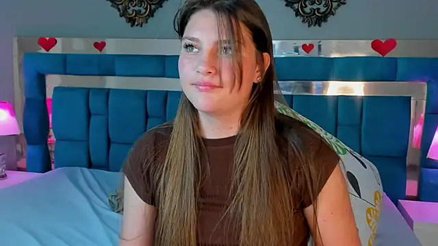 liiavelvet - LiiaVelvet's free webcam - UK Sex Cams