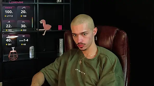 kaydendrew (M twink) - Lets Hit the GOAL and make me CUM