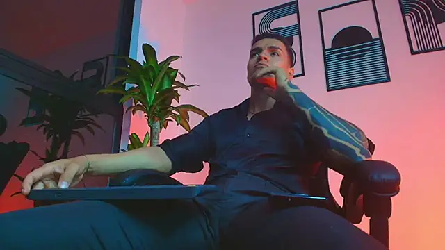 ALPHA_DOMINUS_ webcam