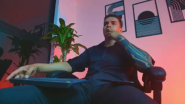 ALPHA_DOMINUS_ live sex cam