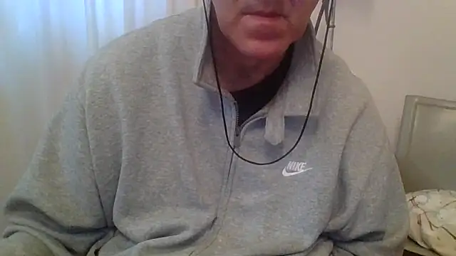 anonimo7735 (M grandpa) - cum sborrata