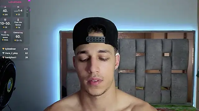 orionblaze69_ - Orionblaze69_'s free webcam - UK Sex Cams