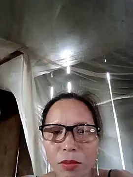 tina6886 - Tina6886's free webcam - UK Sex Cams