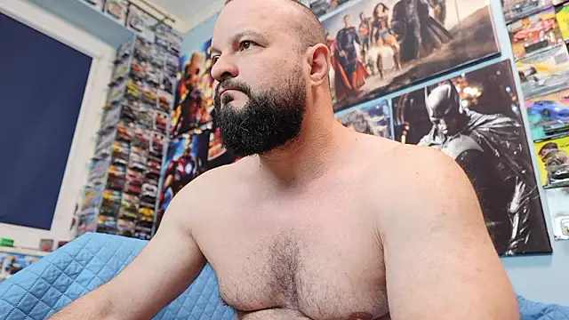 muscle_bear (Ask my age) - I would like to buy a new phone