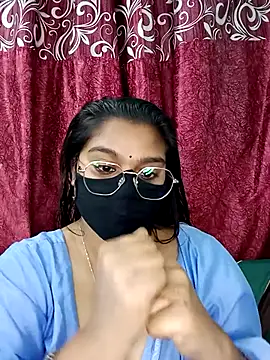 Webcam Model (Jasmine_jaaan)  is live.Free join now!