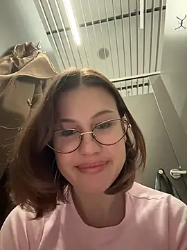 rinacat (F young) - Lick all juices from fingers