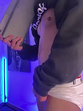 lian_fooxx (M twink) - INSERT YOUR LOVENSE INTO YOUR LIAN ASS