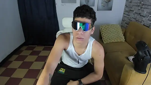 andres_sant_ (M young) - milk in the street🍆💦💦