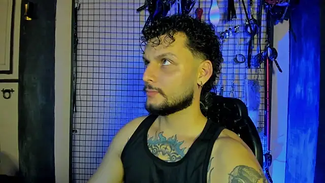 Twisted_Fantasy webcam