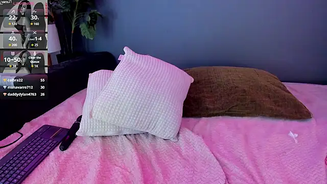 abbyy_stone - Abbyy_stone's free webcam